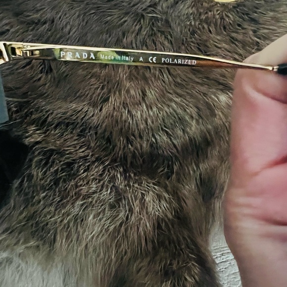 Prada & Burberry sunglass bundle - Picture 3 of 8